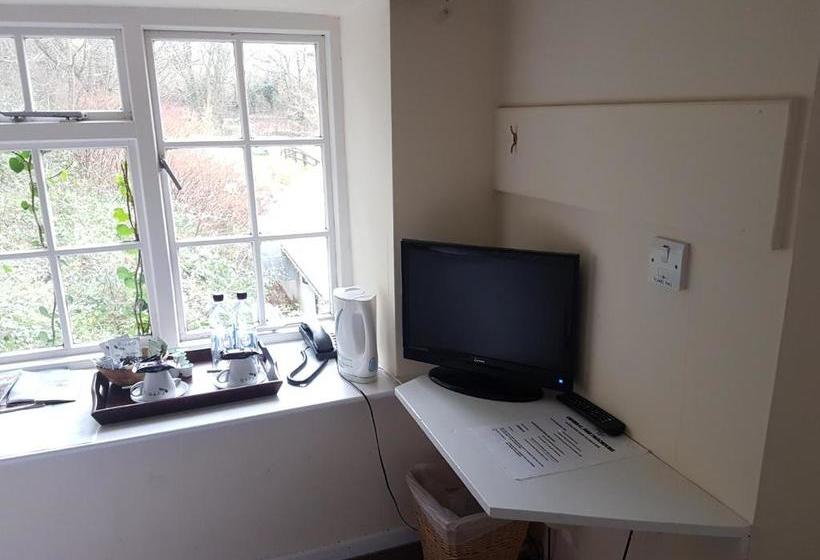 فندق فئة نجمة واحدة The Mill House