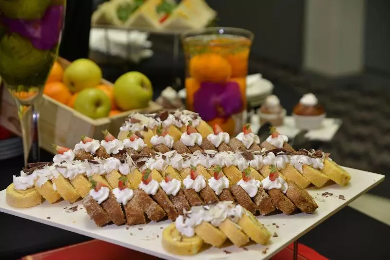 Отель Holiday Inn Johannesburg Airport, An Ihg