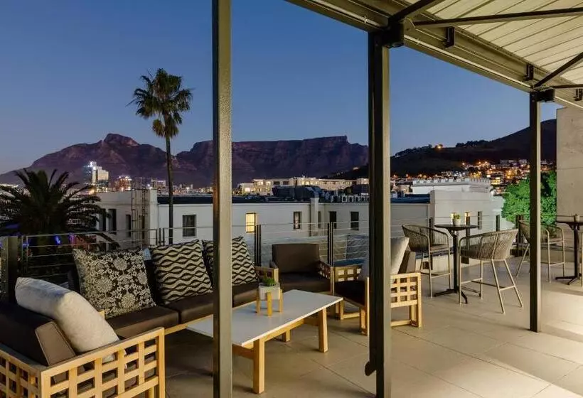 Protea Hotel By Marriott Cape Town Waterfront Breakwater Lodge