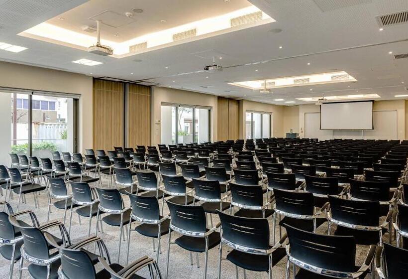 Protea Hotel By Marriott Cape Town Waterfront Breakwater Lodge