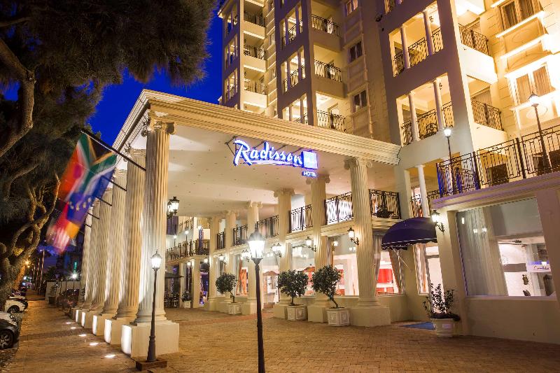 בית מלון כפרי Radisson Blu Le Vendome