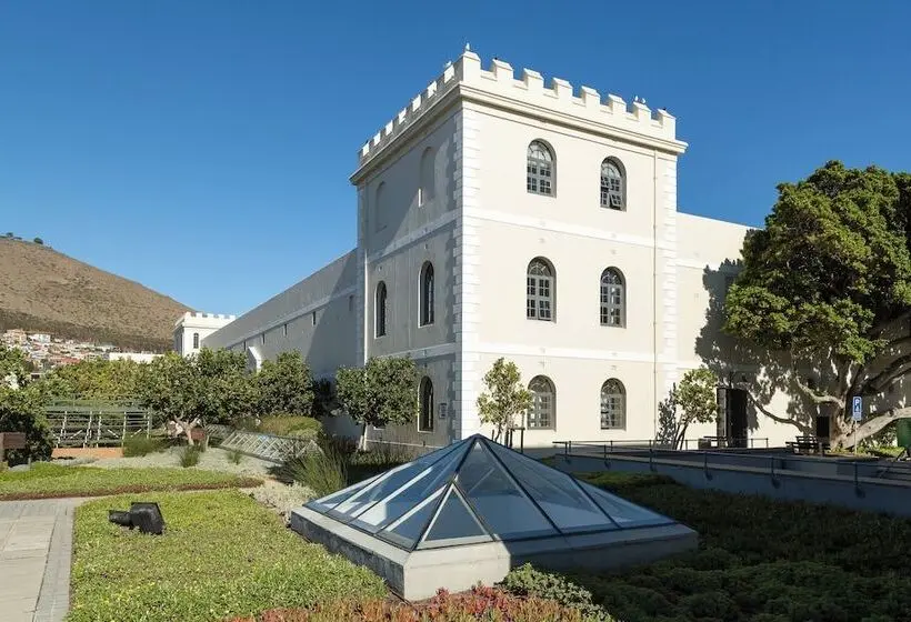 Protea Hotel By Marriott Cape Town Waterfront Breakwater Lodge