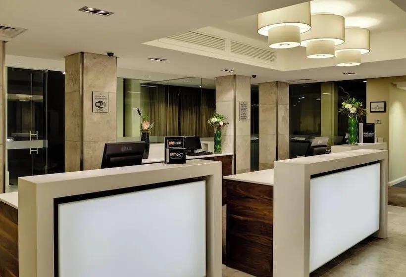 Protea Hotel By Marriott Cape Town Waterfront Breakwater Lodge
