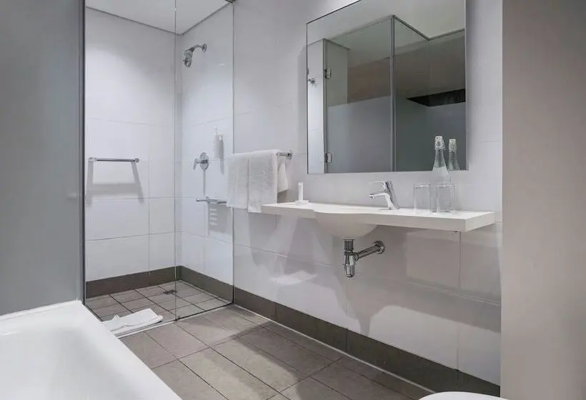 Protea Hotel By Marriott Cape Town Waterfront Breakwater Lodge