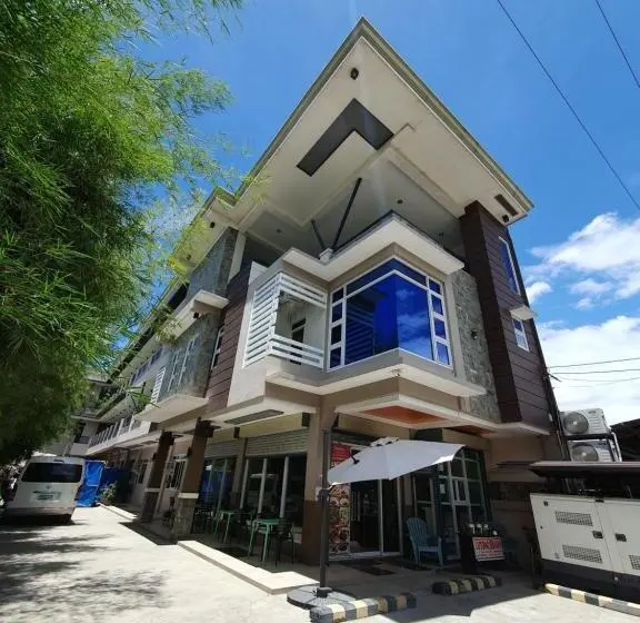 Felicidad Resto And Pension House