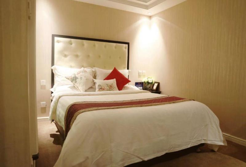 Отель Landi Fashion Park