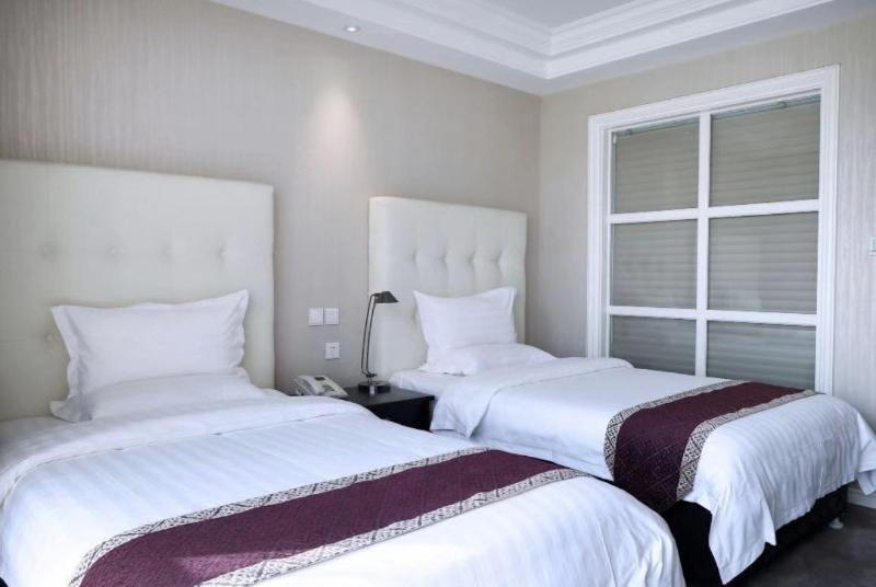 Отель Landi Fashion Park