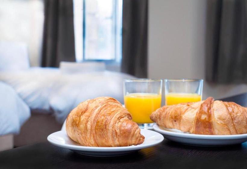 בית מלון כפרי Newport Central