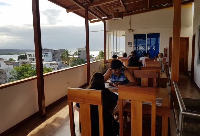 بنسيون Gloria Galápagos Inn