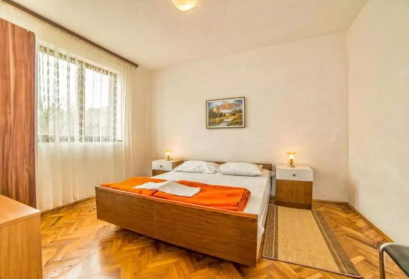 Apartments Rozarija 4224