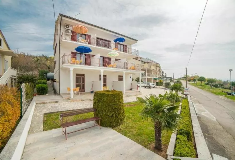 Apartments Rozarija 4224
