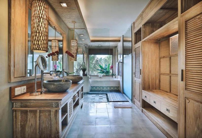 مبيت وإفطار Kuwarasan A Pramana Experience