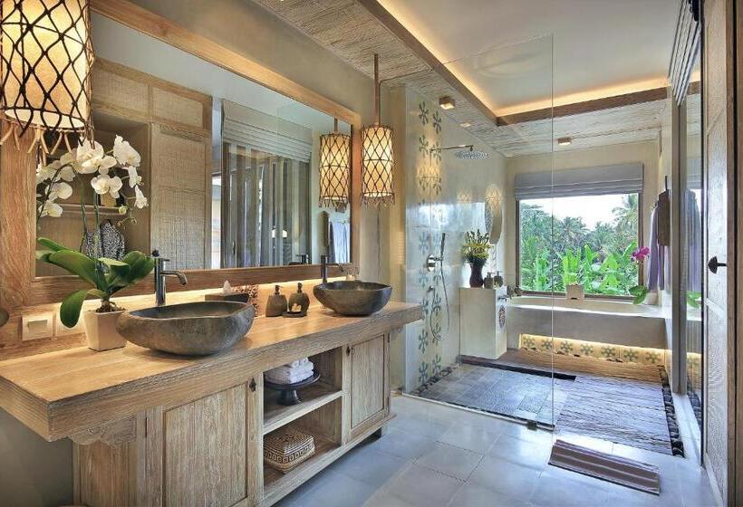 مبيت وإفطار Kuwarasan A Pramana Experience