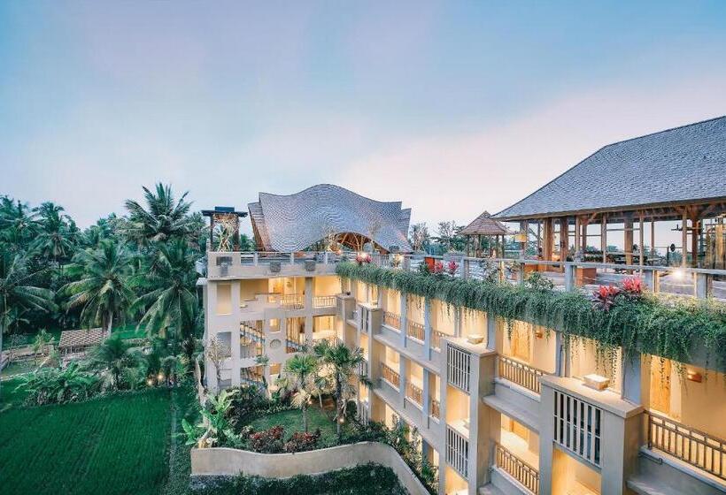 مبيت وإفطار Kuwarasan A Pramana Experience