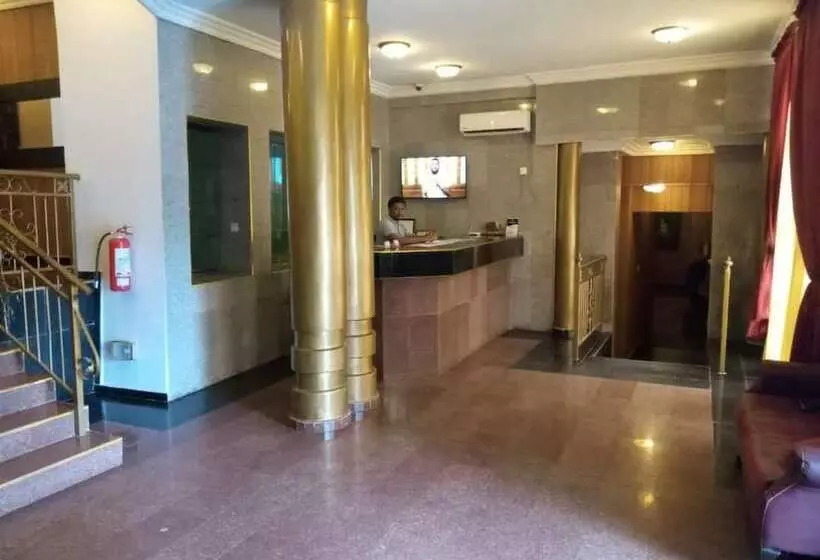 Commodore Hotels
