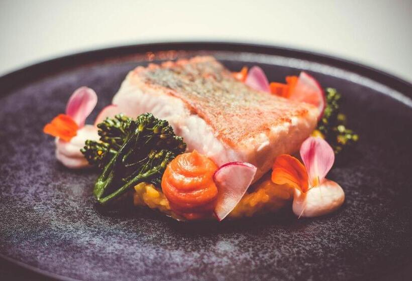 ホテル Alpenkonig