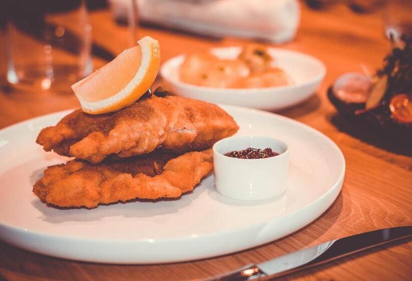 ホテル Alpenkonig