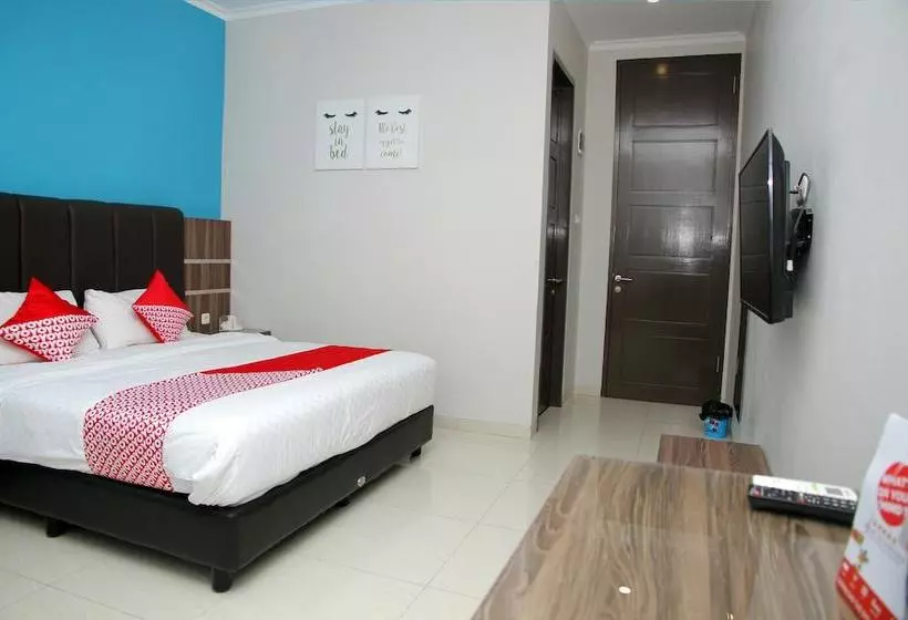 Hotelli Galaxy Guesthouse By Oyo Rooms