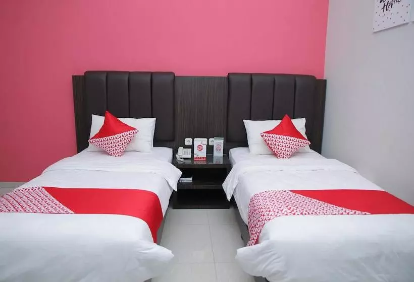 Hotelli Galaxy Guesthouse By Oyo Rooms