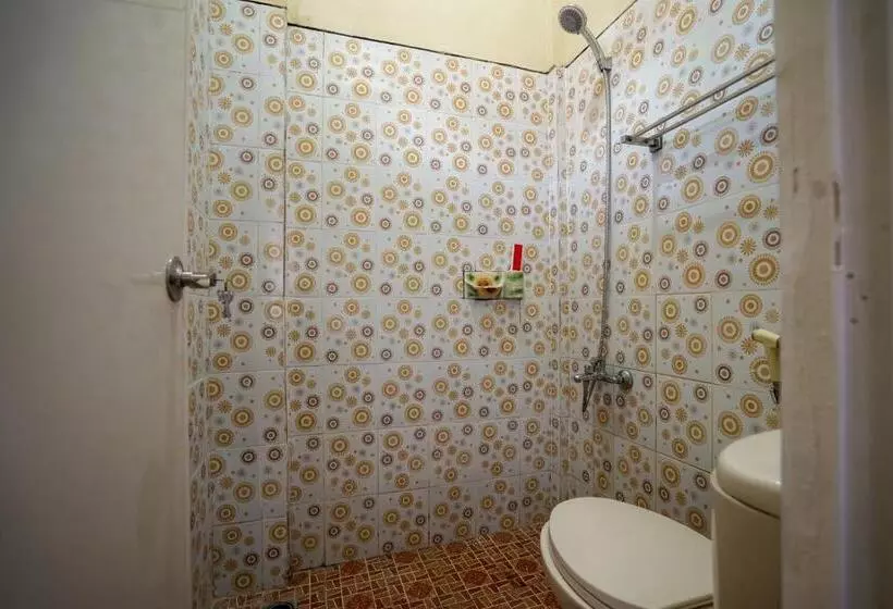 هتل Pesona Asri Homestay By Oy Rooms