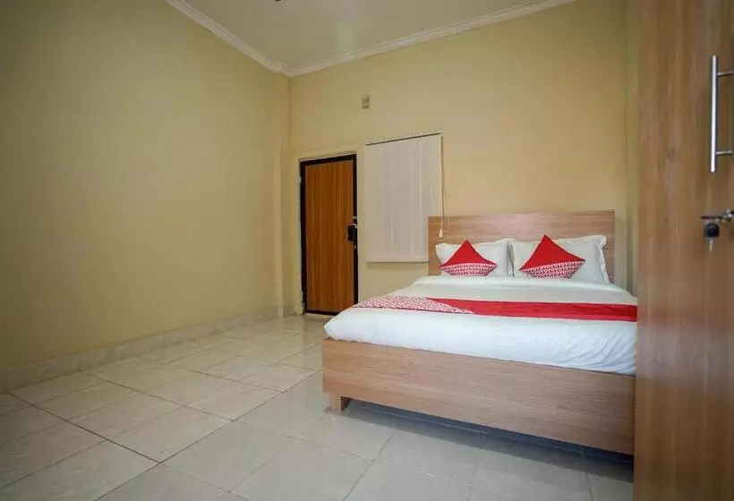 هتل Pesona Asri Homestay By Oy Rooms