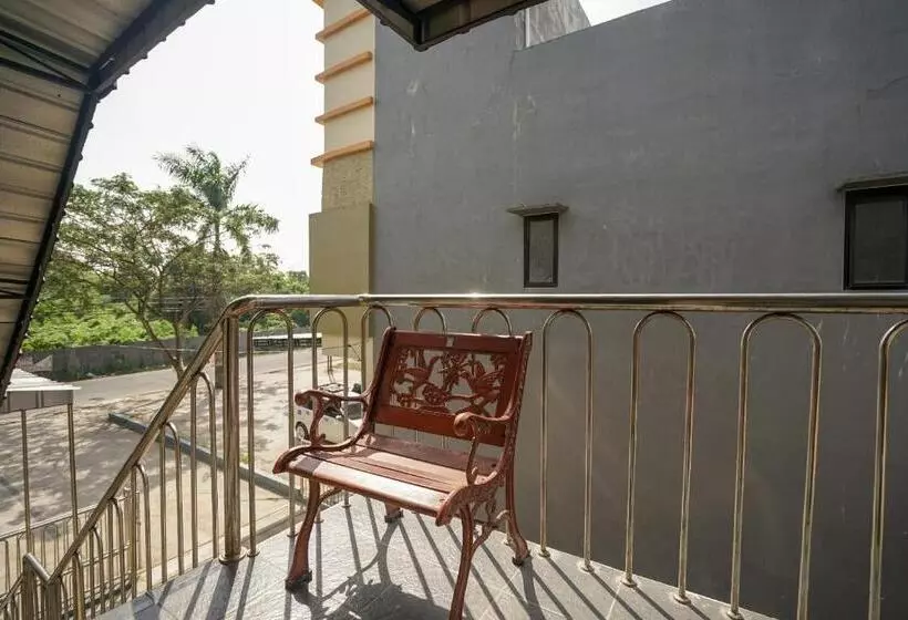 هتل Pesona Asri Homestay By Oy Rooms