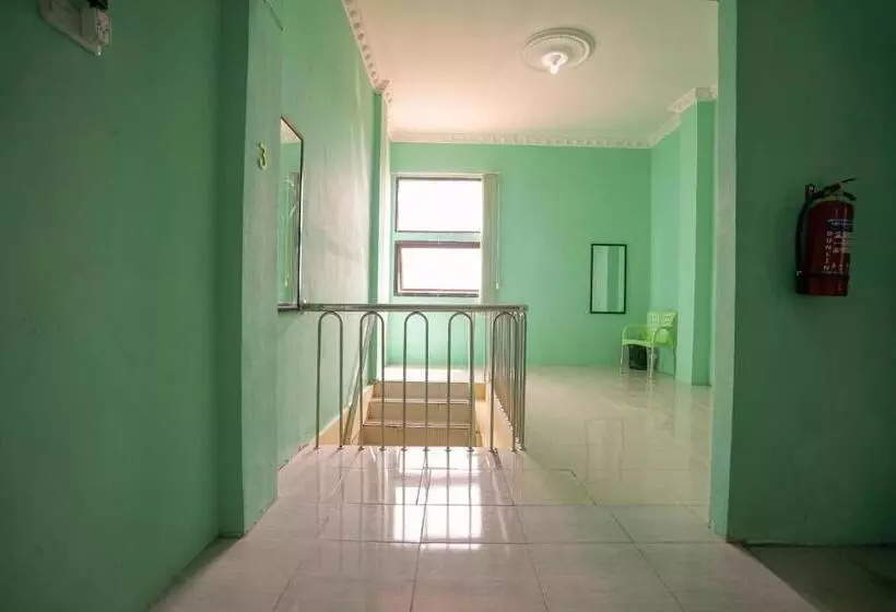 هتل Pesona Asri Homestay By Oy Rooms