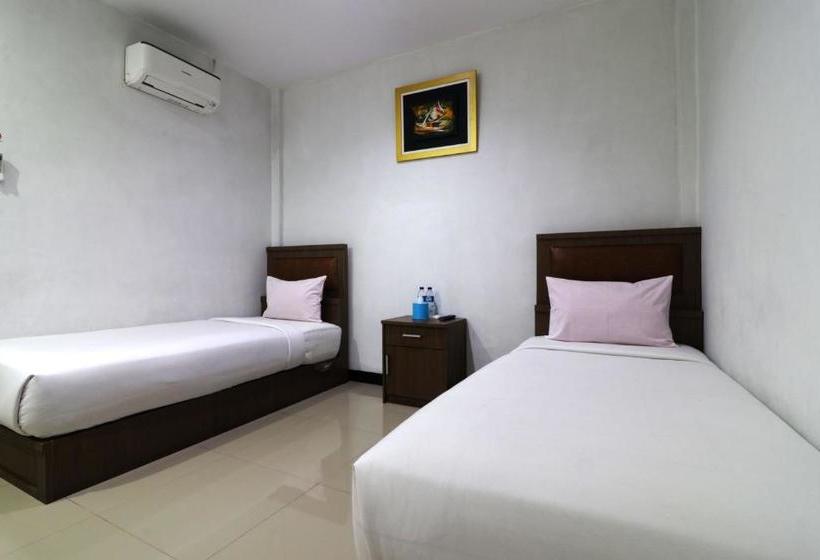 בית מלון כפרי Ray Inn