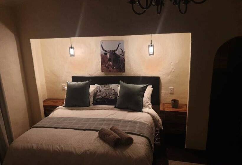 پانسیون Airport Tower Lodge