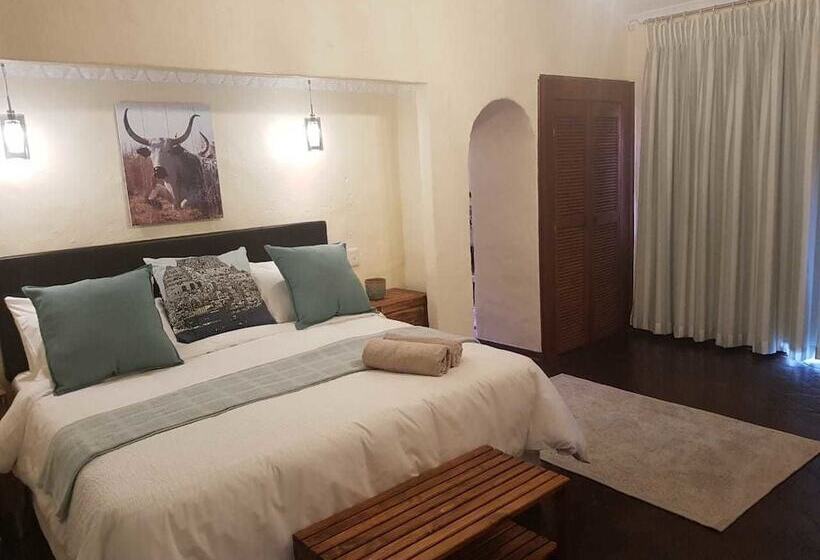 پانسیون Airport Tower Lodge