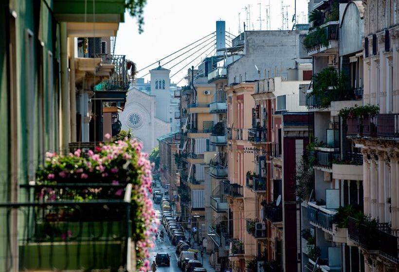 پانسیون Baris Central Station