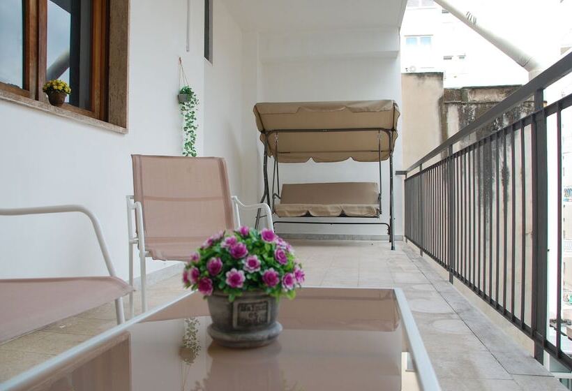 پانسیون Baris Central Station