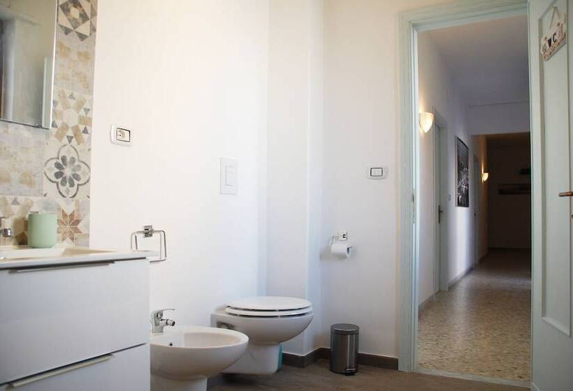 پانسیون Baris Central Station