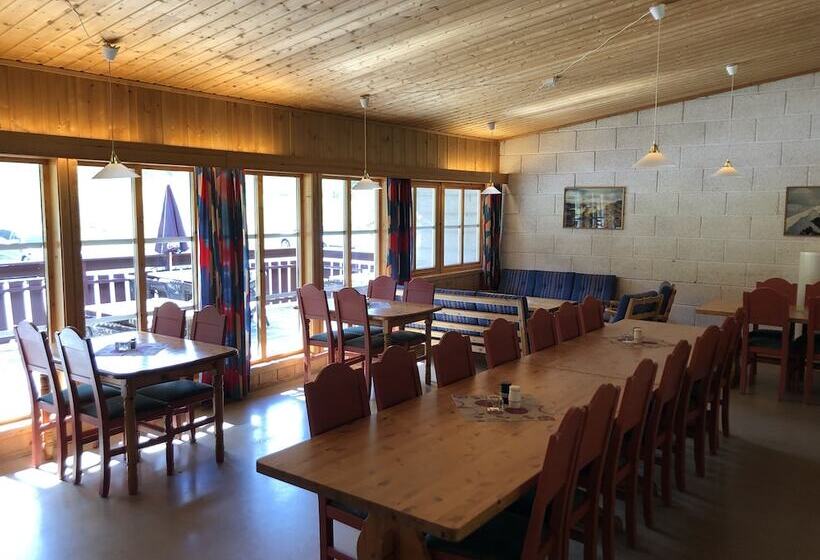 Pensione Dovreskogen Gjestegård As