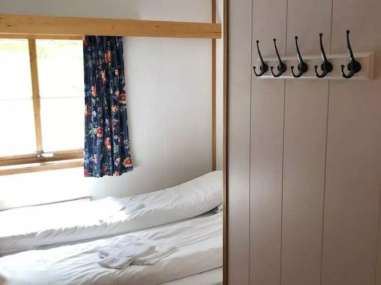 ペンション Dovreskogen Gjestegård As