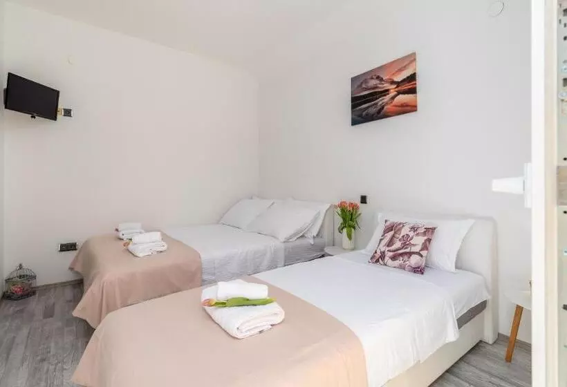 پانسیون Aldino Rooms