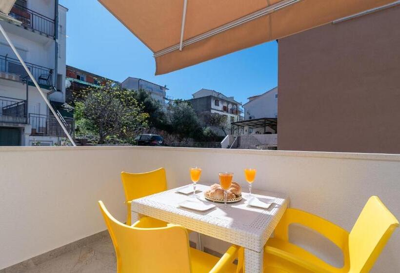 Pensão Aldino Rooms