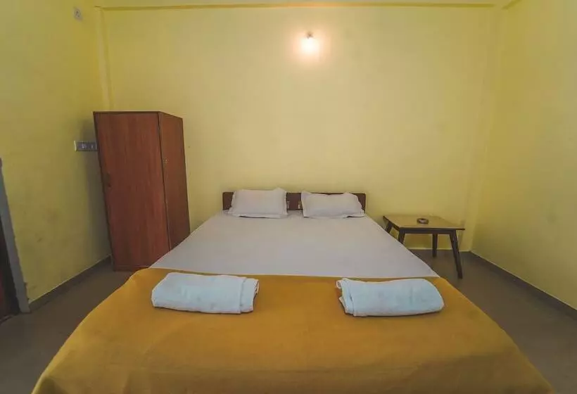 Piggy Hostel Arambol