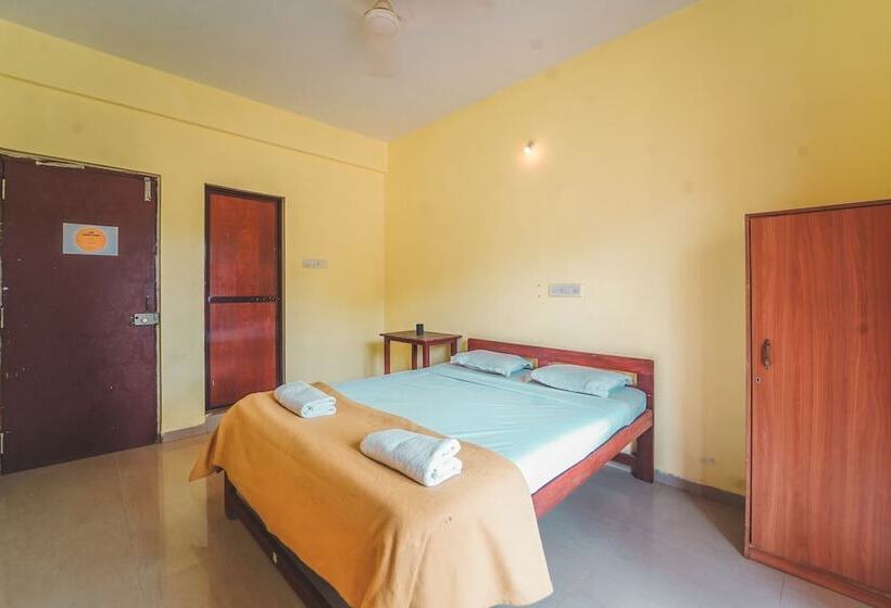 Piggy Hostel Arambol