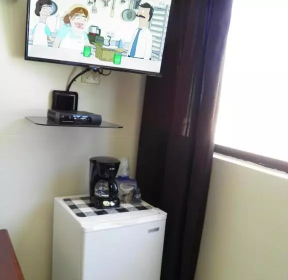 Seaside Hotel & Victor S Rv Park