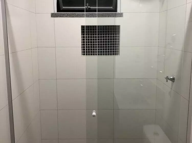 簡易ホテル Pousada Casa De Praia