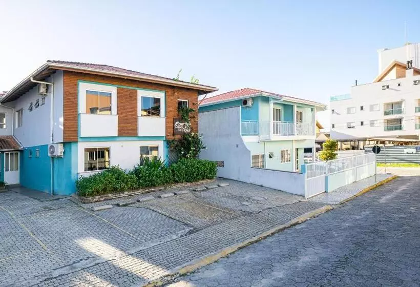 簡易ホテル Pousada Casa De Praia