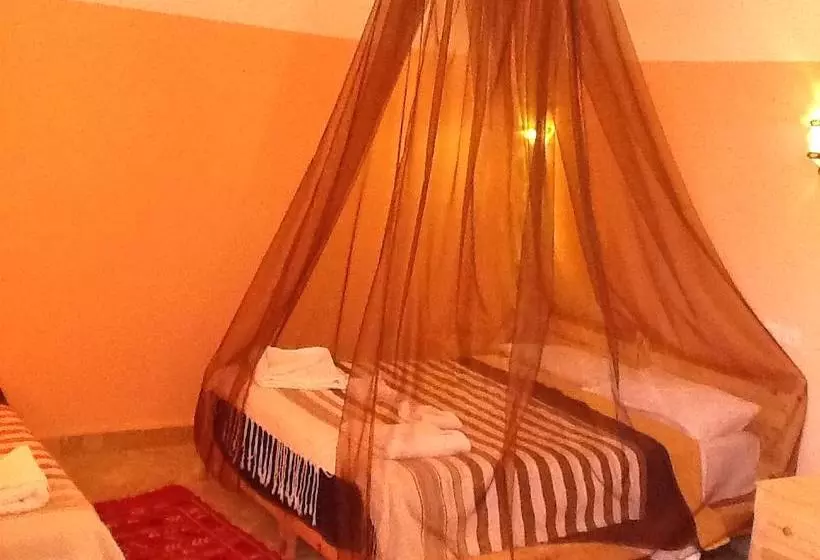 هتل Auberge Takojt
