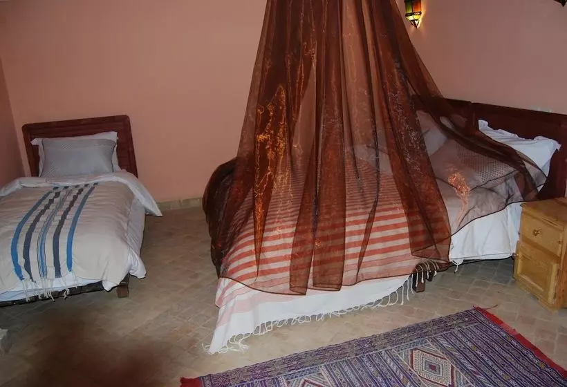 هتل Auberge Takojt