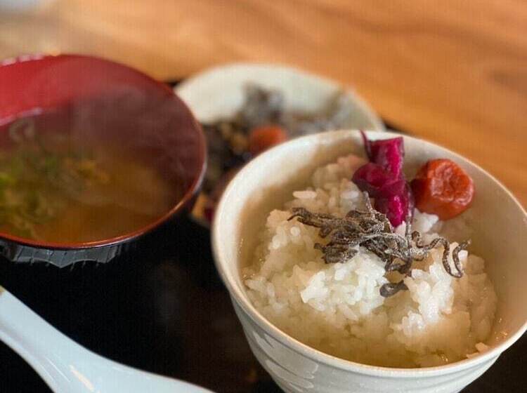 בית מלון כפרי Eight Point Inn Kanazawa