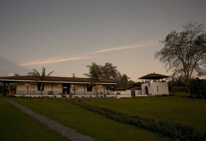 هتل Hacienda Supracafe