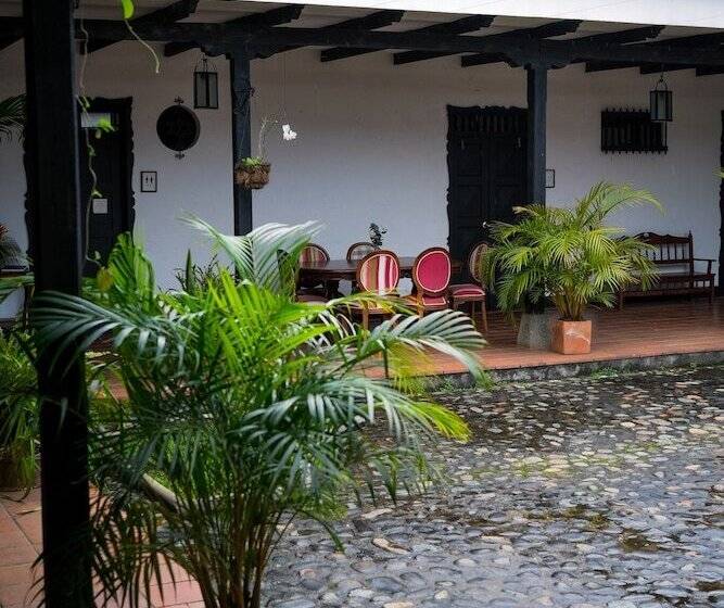 هتل Hacienda Supracafe