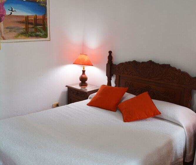 Отель Hospedaje El Mirador