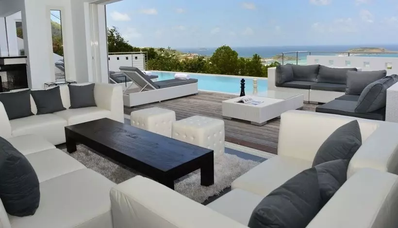 Villa Iris