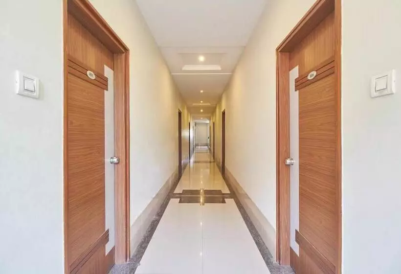 هتل Sai Palace Budget